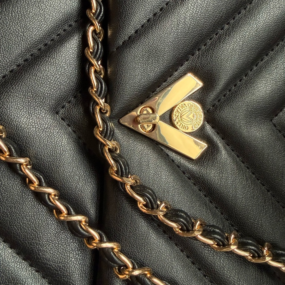 Valentino Black Chevron Shoulder Bag - Picture 3 of 9